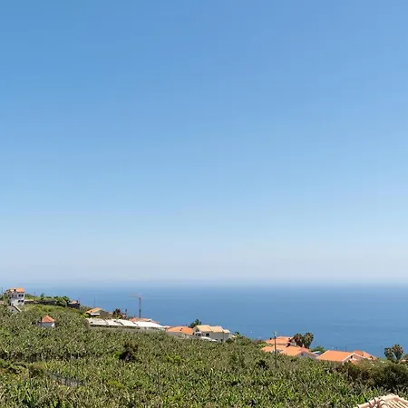 Annie 2 Arco da Calheta (Madeira)