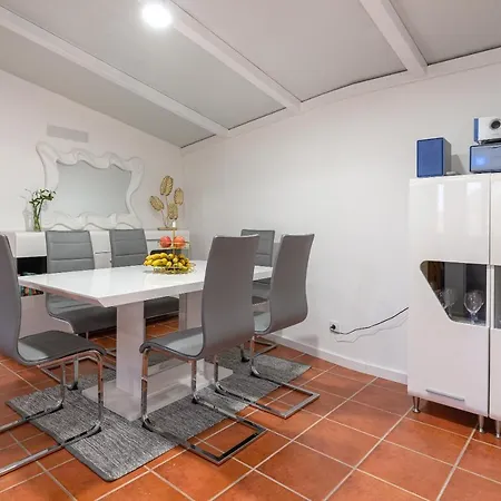 Apartment Annie 2 Arco da Calheta (Madeira)